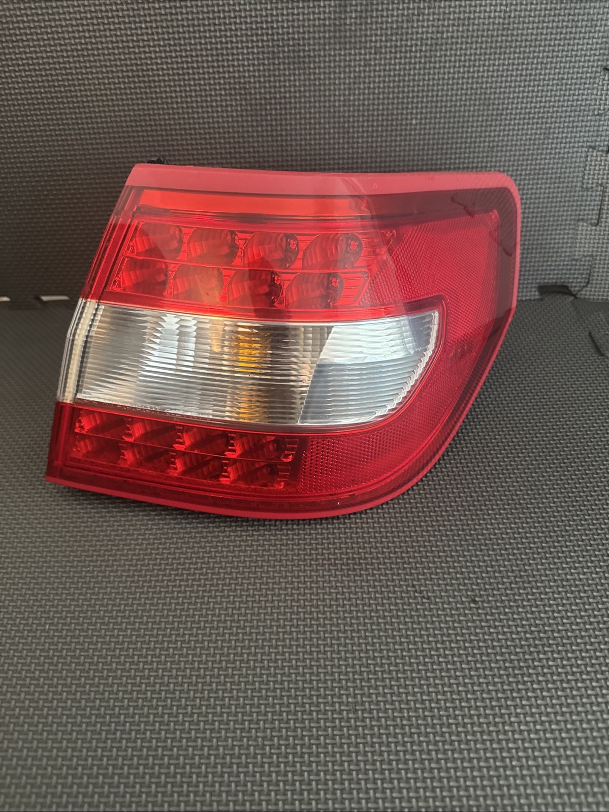 2007-2009 Lincoln MKZ Right Passenger Side Tail Light Assembly OEM