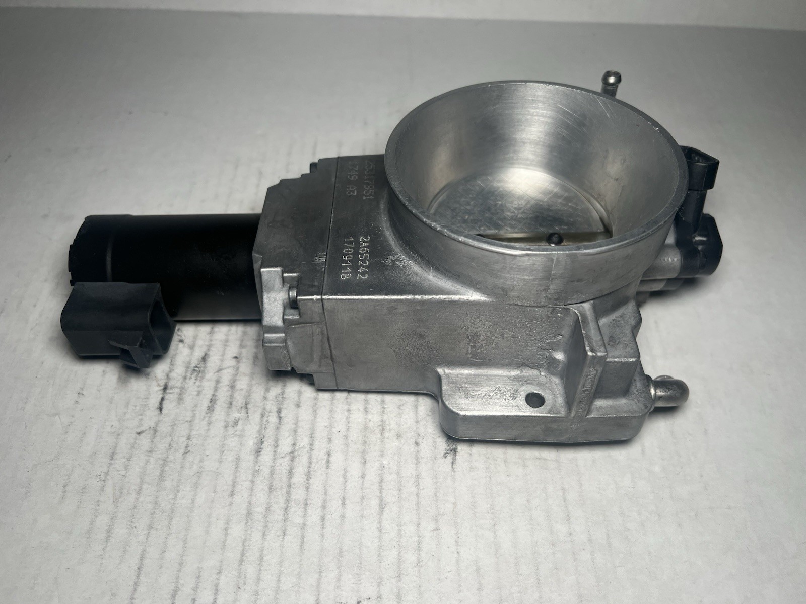 97-04 C5 Z06 Corvette LSI LS6 Throttle Body GM 25317951 OEM 1997-2004 DBW