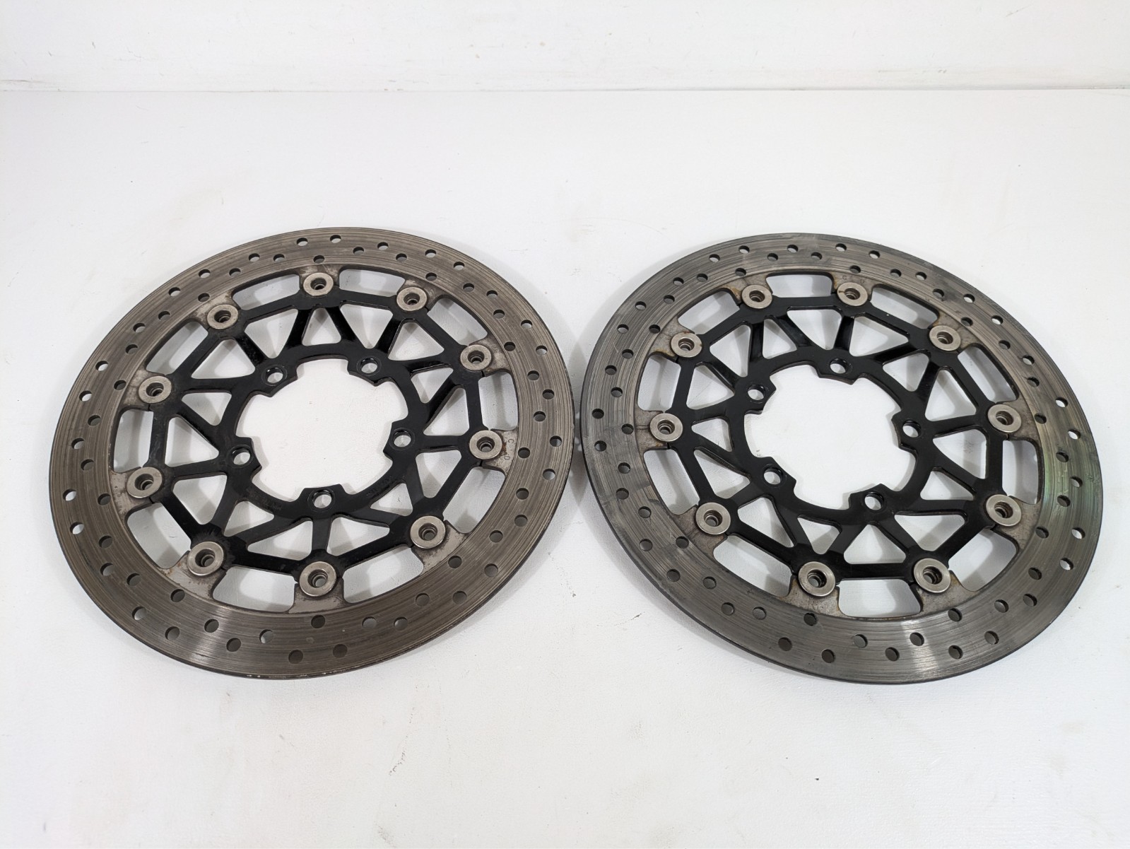 2012 07-12 Triumph Street Triple 675 Front Brake Rotors Discs 3.8mm Sunstar