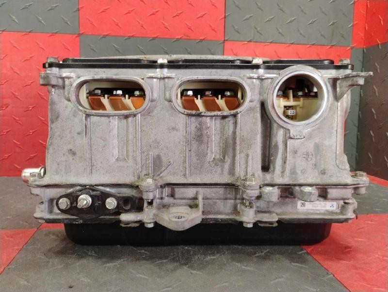 2012-2015 Toyota Prius Hybrid DC Converter Inverter Assembly VIN DU OEM