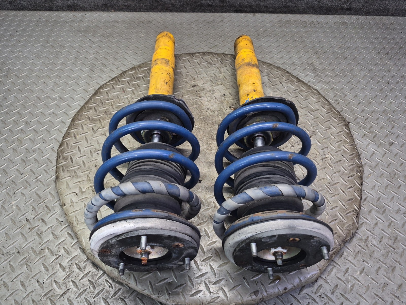 97-99 BMW E39 540i RWD SEDAN SET OF 2 FRONT BILSTEIN STRUT SHOCK ABSORBER