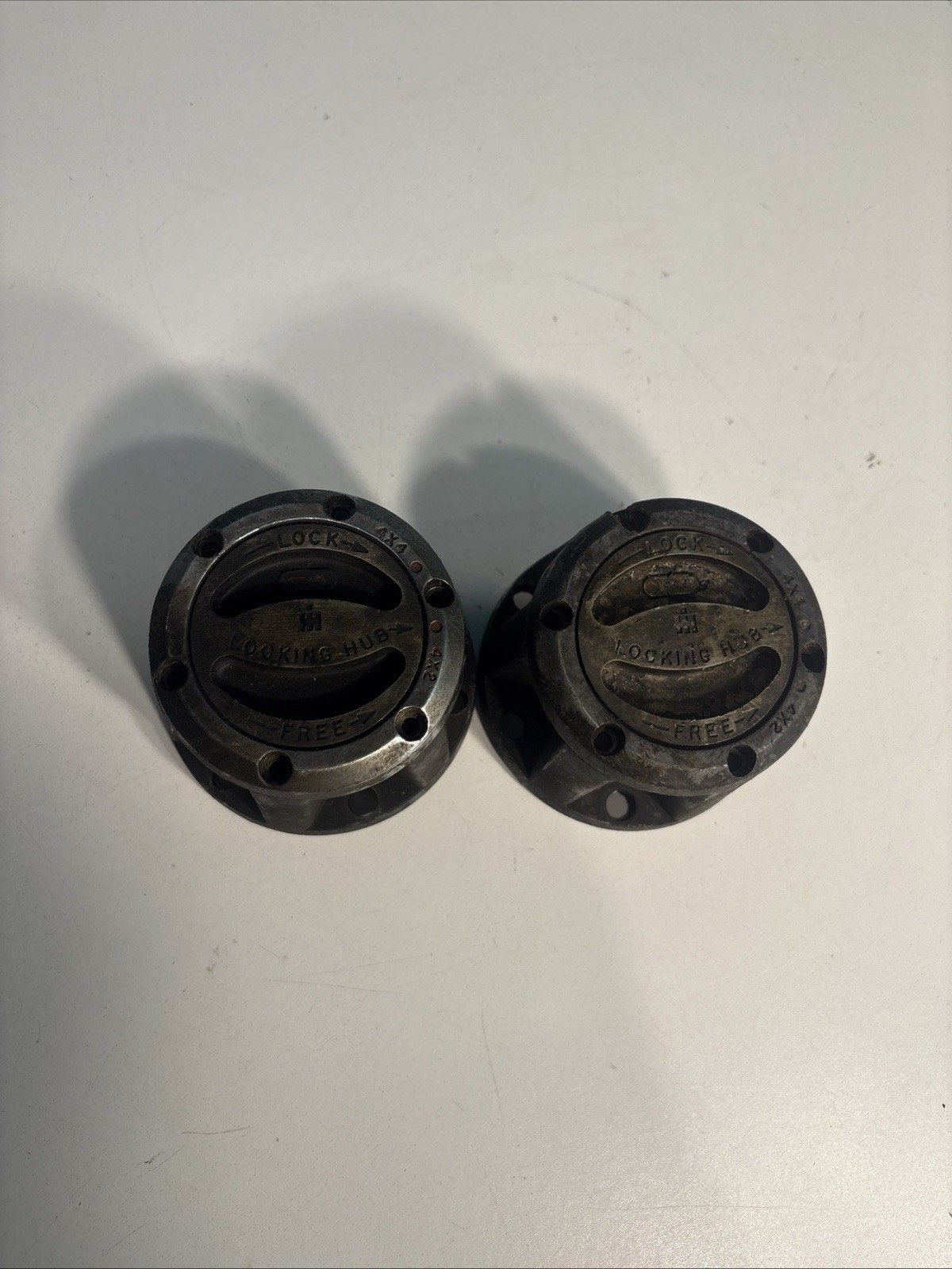 WARN Locking Hub 10 Spline / 6 Bolt Pattern Vintage M168 M204 