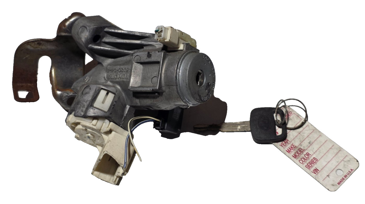 TOYOTA OEM IGNITION SWITCH LOCK CYLINDER ASSEMBLY W KEY # 45020-04-2