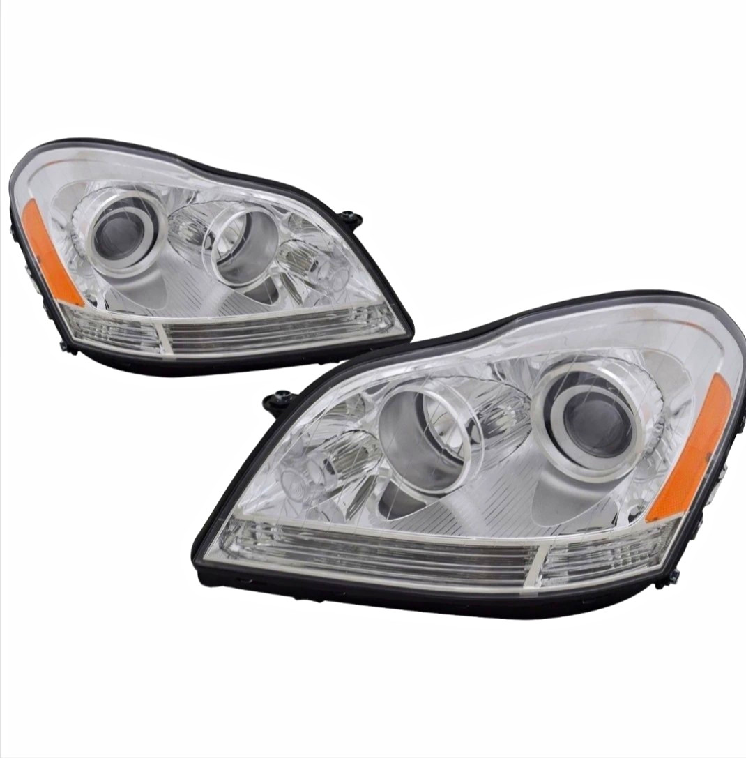Halogen Headlight Set For 2007-2012 Mercedes Benz GL450 Left and Right with Bulb