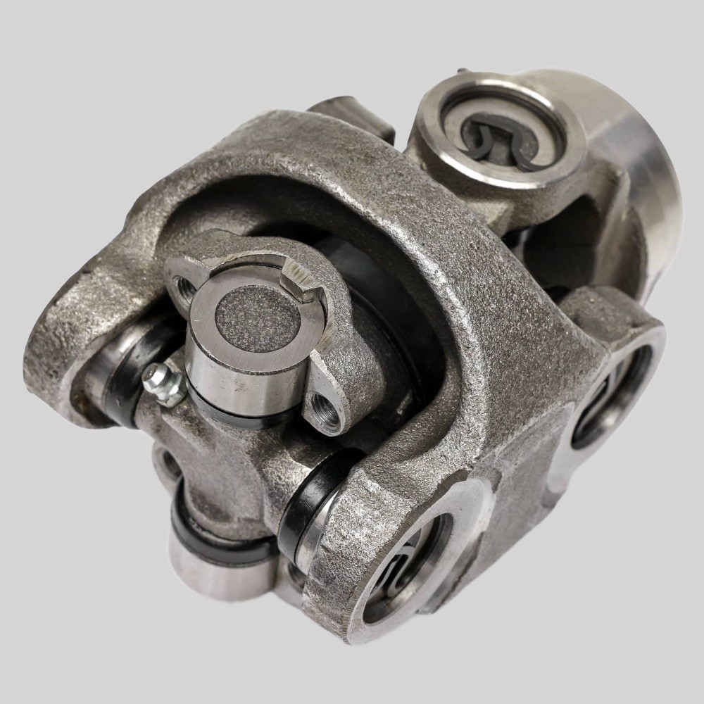 1310 Series (1.062 x 3.219) Driveshaft CV Head Half Round 2.500 x 083\