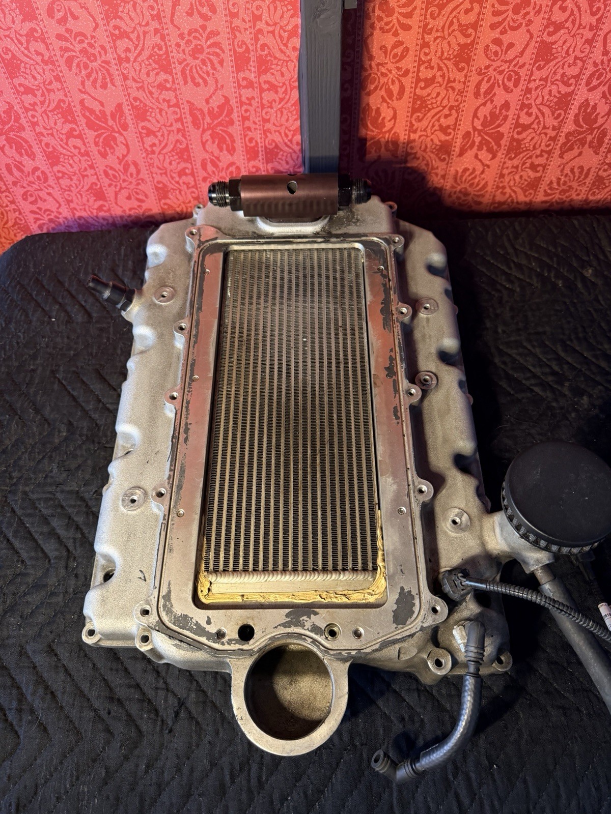 Whipple 2.9l Upper Intake Intercooler/cooling Brick Assembly