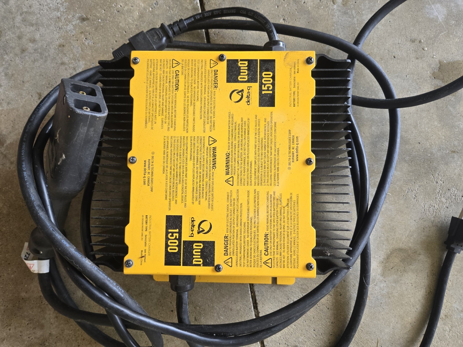 Delta Q Quiq 72 Volt 12 A Battery Charger 913-7200-02