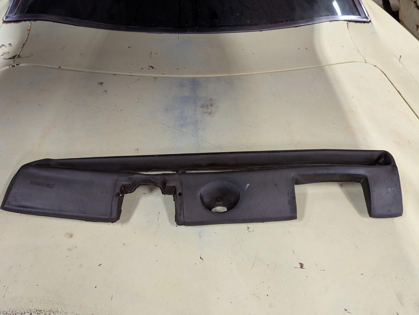 68-69coronet a/c dash pad b-body GREAT PAD 4 DAILY DRIVER 
