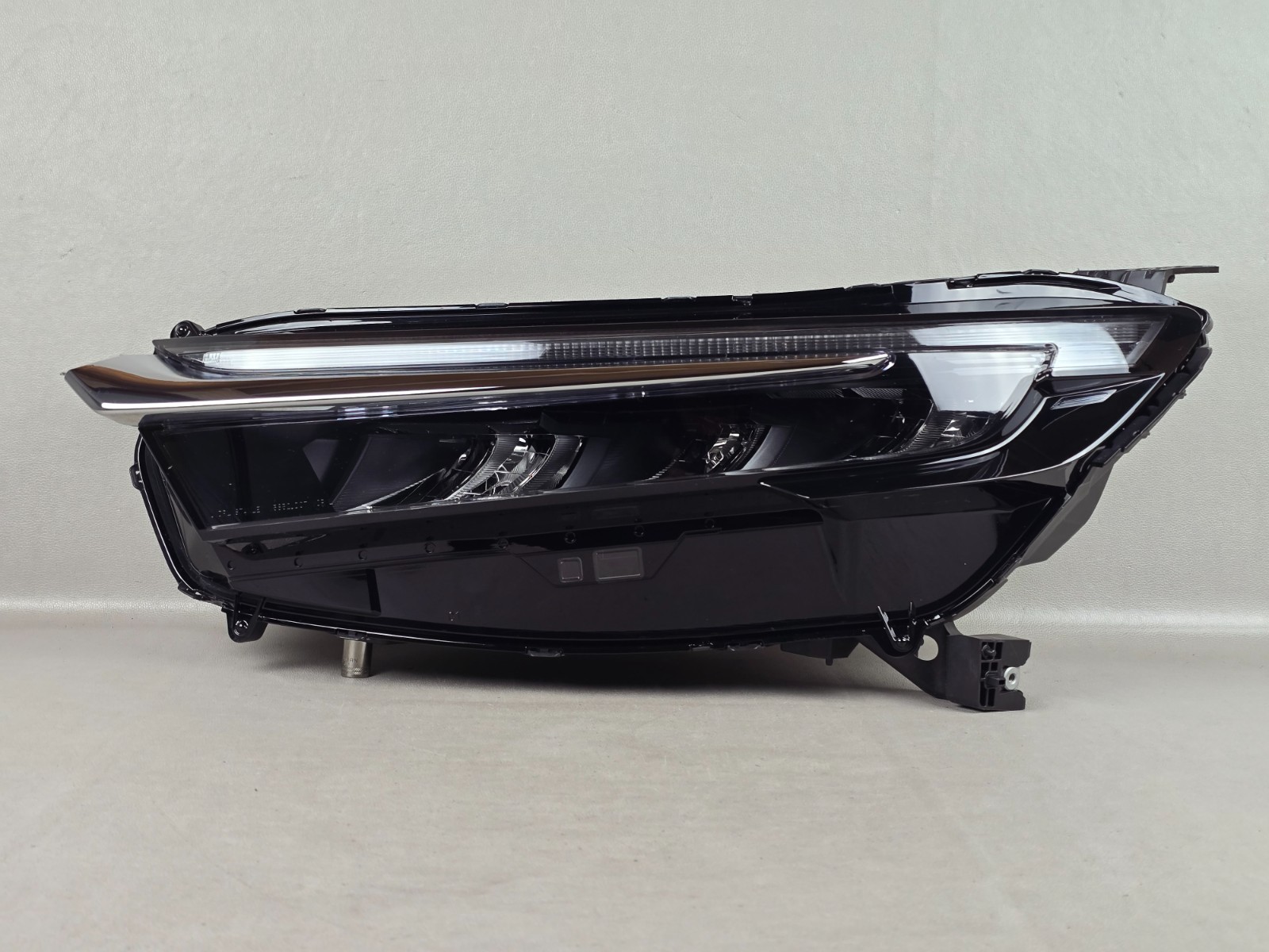 Nice 2023-2025 Honda CR-V Left Driver LED Head light OEM