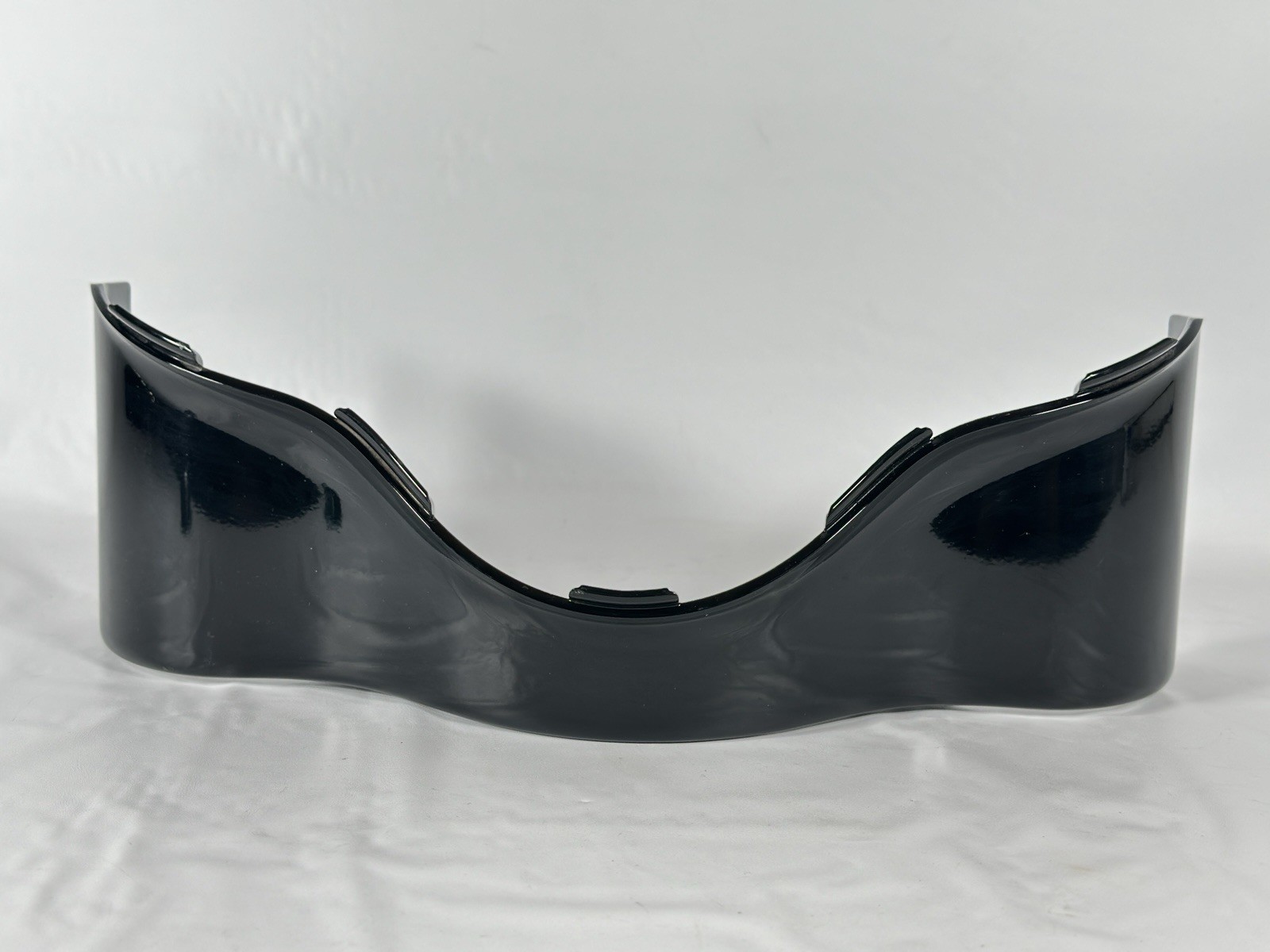 14-23 Harley Davidson Touring Batwing Fairing Lower Skirt Vivid Black 57000257A