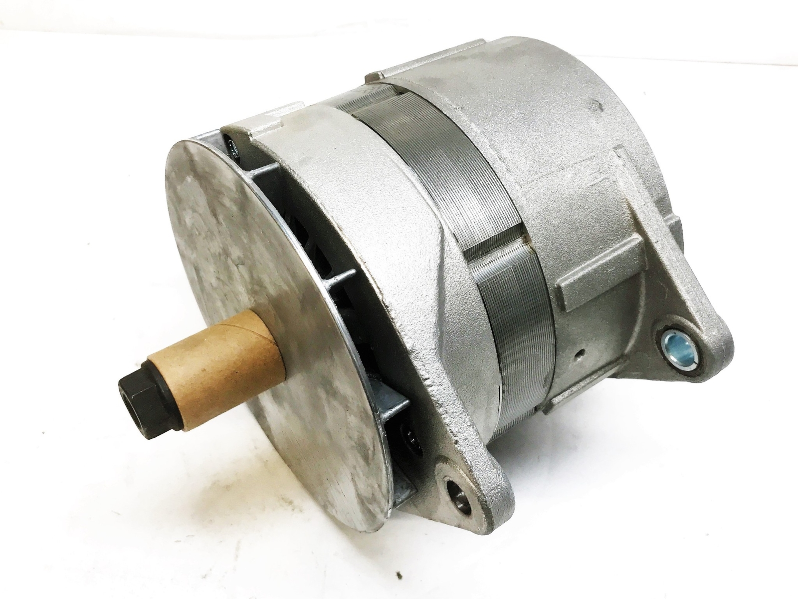 International Prestolite Leece-Neville A0012913LC 14 Volt Alternator 2913LC NOS