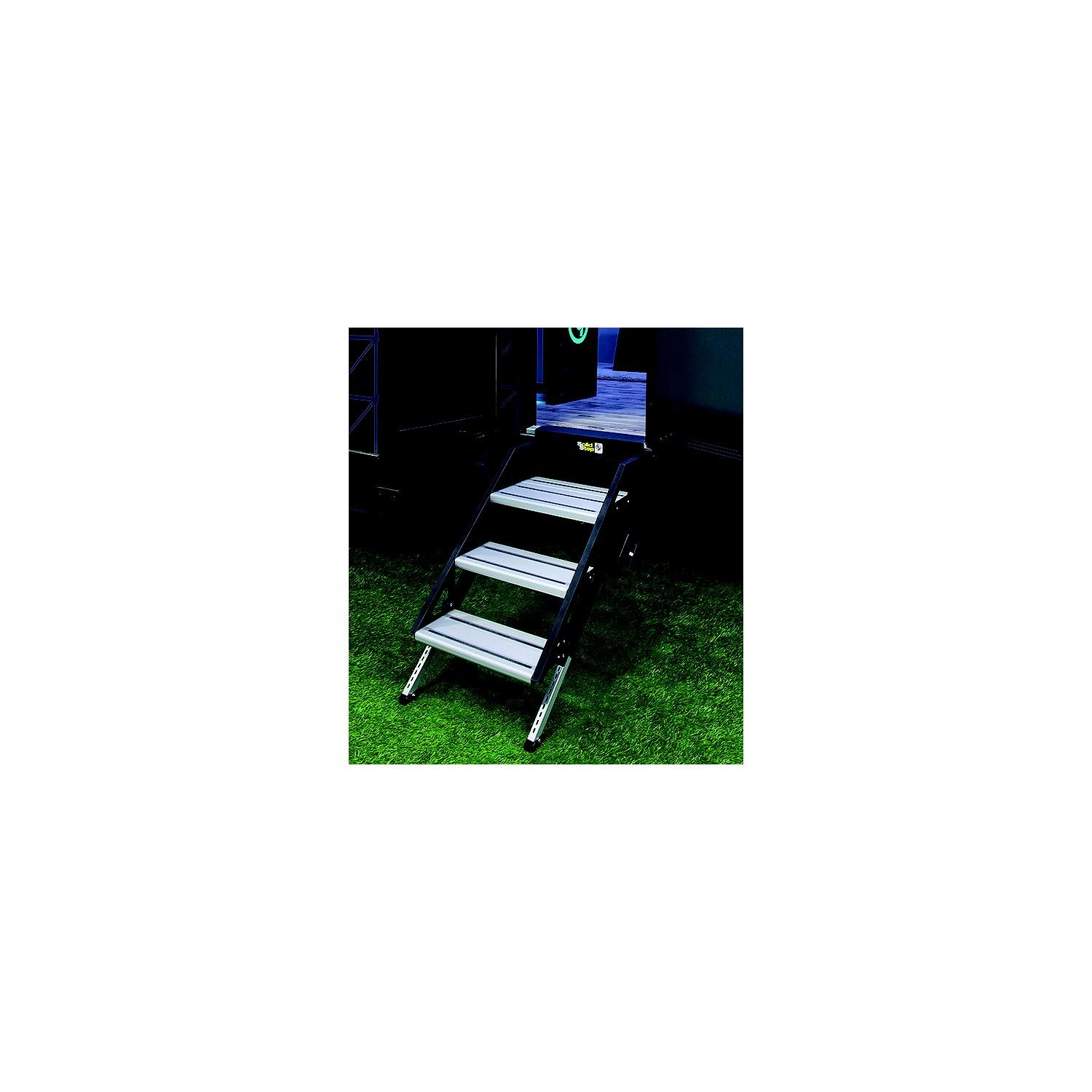 Lippert 791572 | Solid Step, 3-Step, 26\ Lippert 791572 | Solid Step, 3-Step, 26\