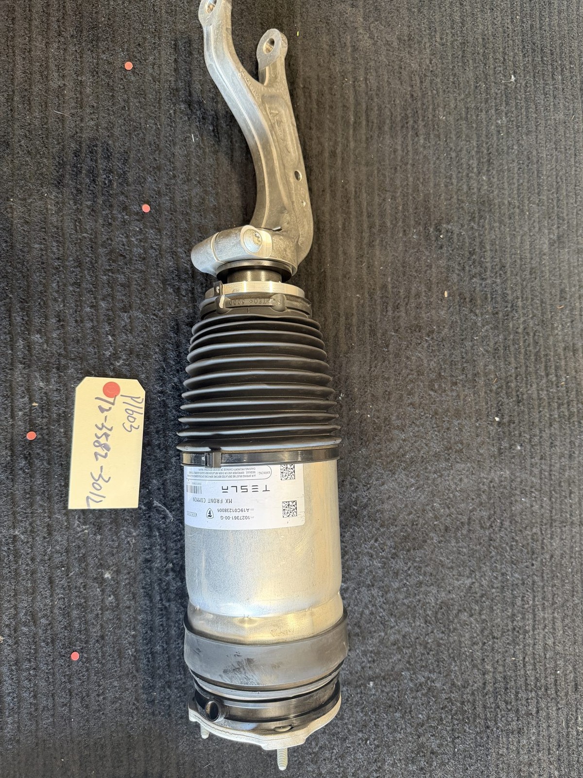 2015-2020 Tesla Model X 2WD Front Left Right Air Suspension OEM72-3582-3012