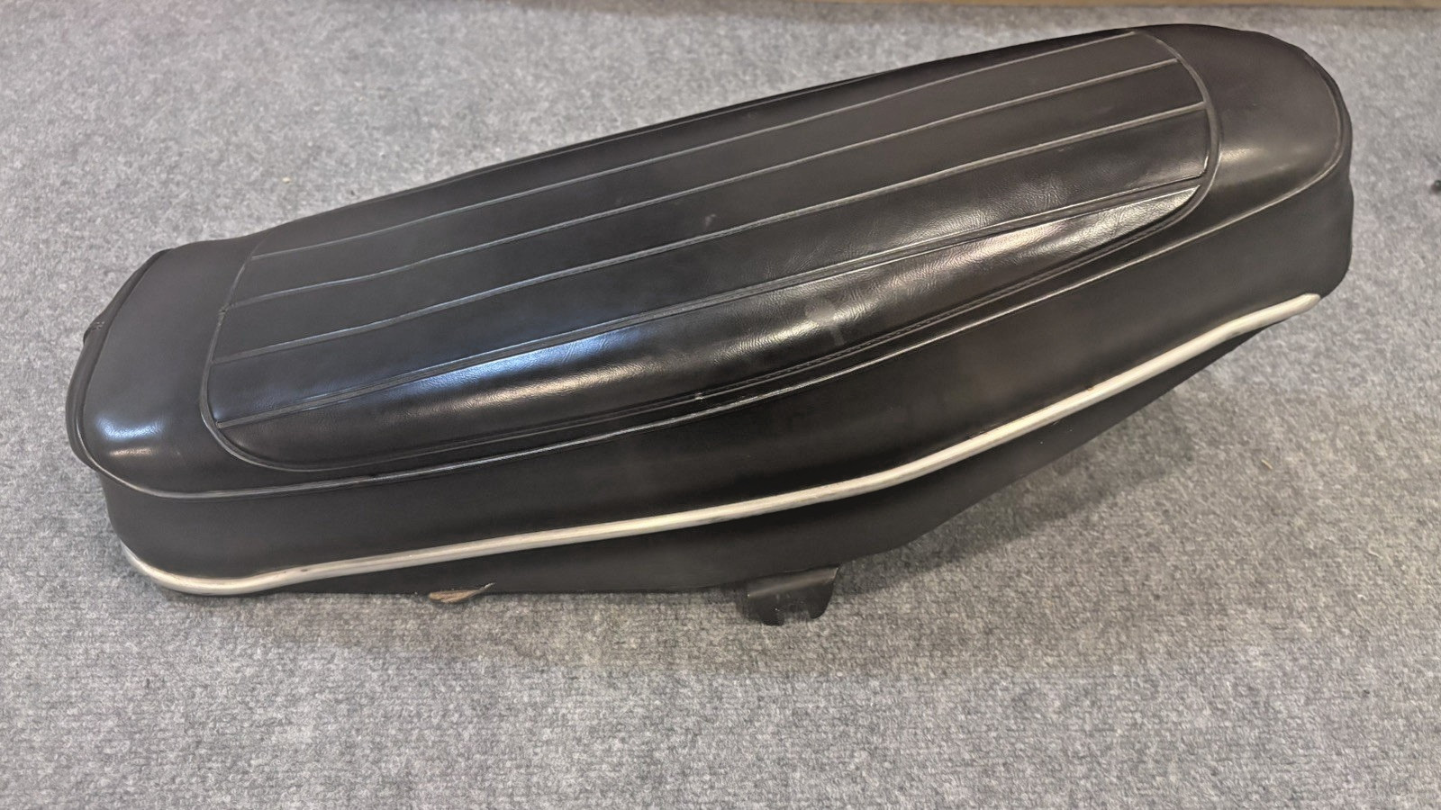 Original Harley Davidson XLH XLCH 1970/71 Ironhead Sportster Bench Seat