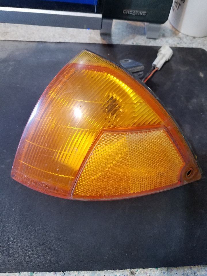 Driver Corner/Park Light Side Marker Fender Mounted Fits 89-94 FIREFLY 223390