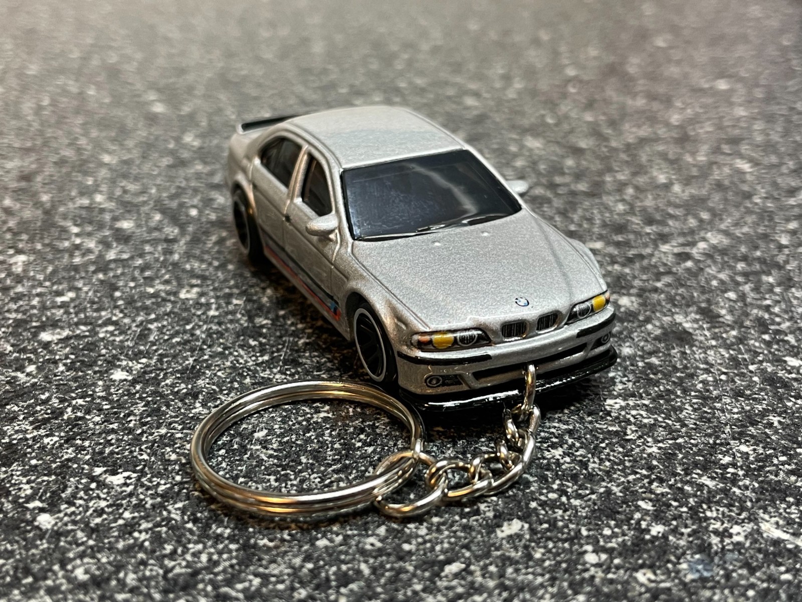 2001 BMW M5 E39 Keychain SIlver Hot Wheels Matchbox 2001 BMW M5 E39 Keychain SIlver Hot Wheels Matchbox