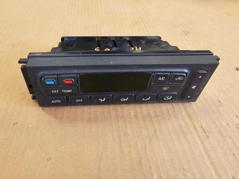 05-07 Ford F250 F350 Super Duty Automatic Digital Climate AC Control Switch