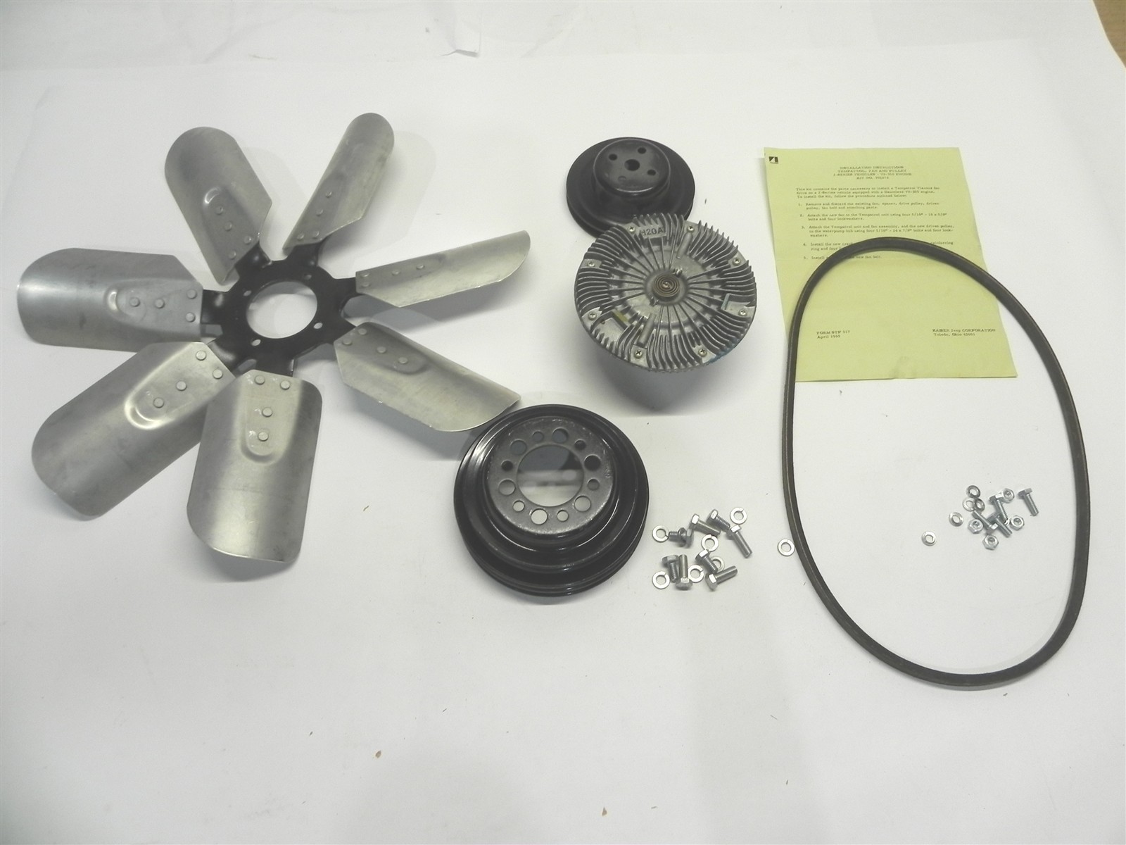 VINTAGE 1969-70 JEEP J SERIES 350 V8 992874 TEMP FAN CLUTCH OEM & FASTENERS NOS