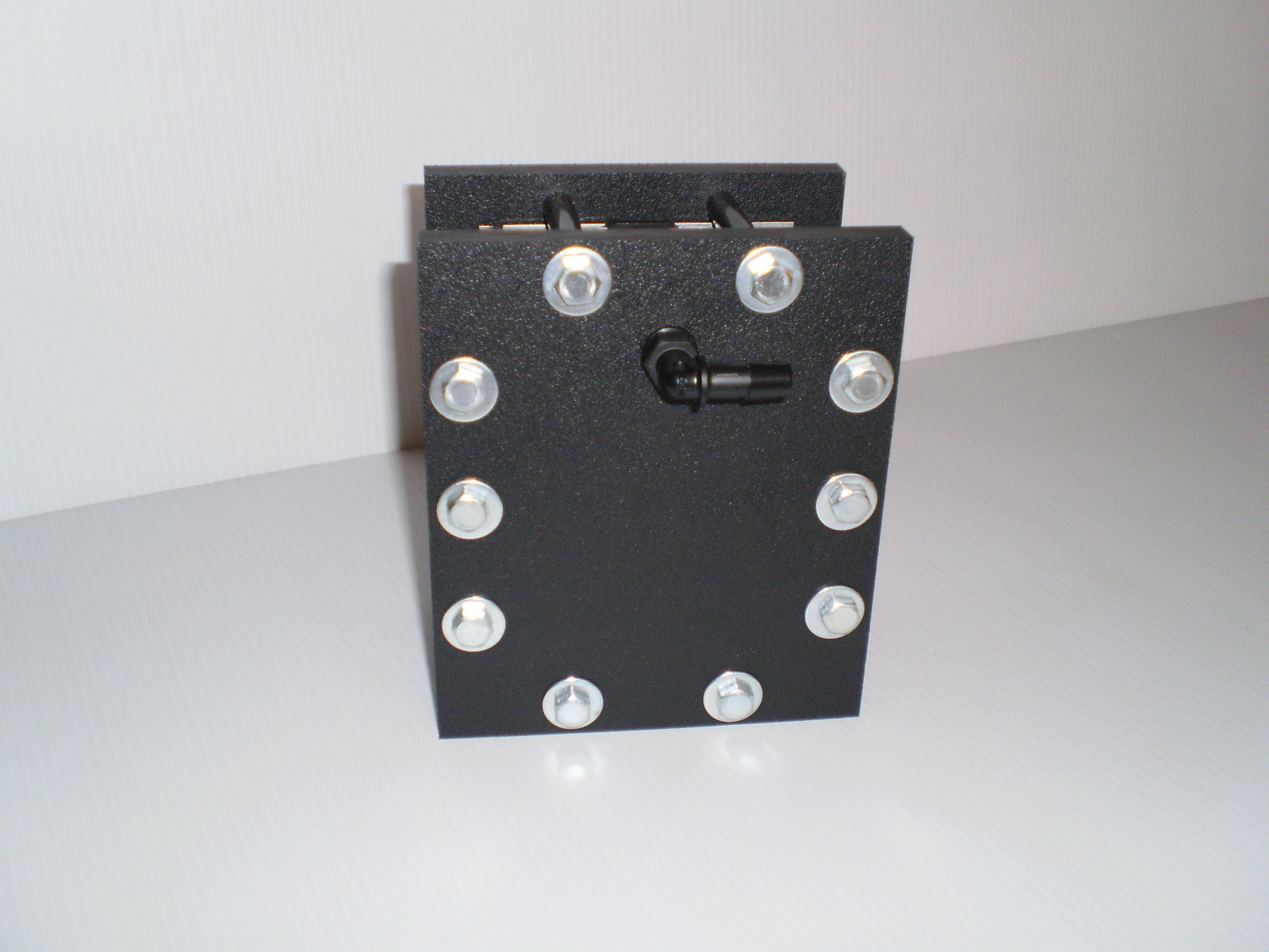 25 PLATE HHO HYDROGEN GENERATOR SEALED DRY CELL. WATCH VIDEO