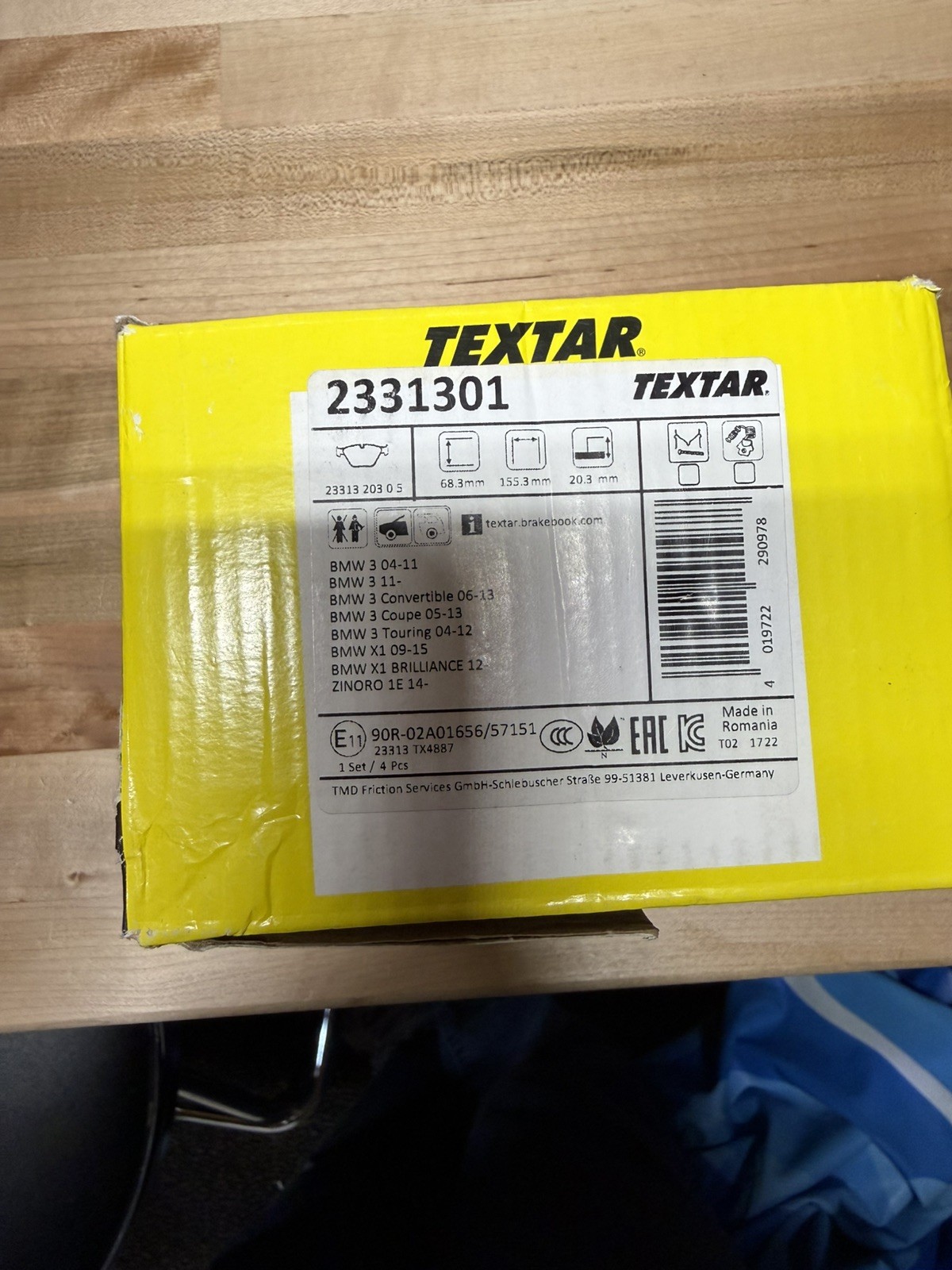 Brake Pad Set, disc brake TEXTAR 2331301 (1set-1pcs)