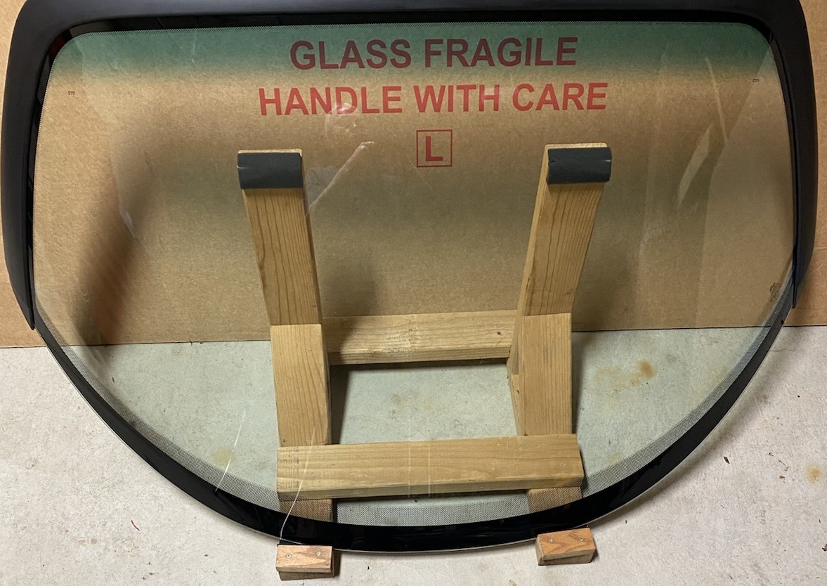A117B0094F Lotus windshield OEM, Elise, Exige