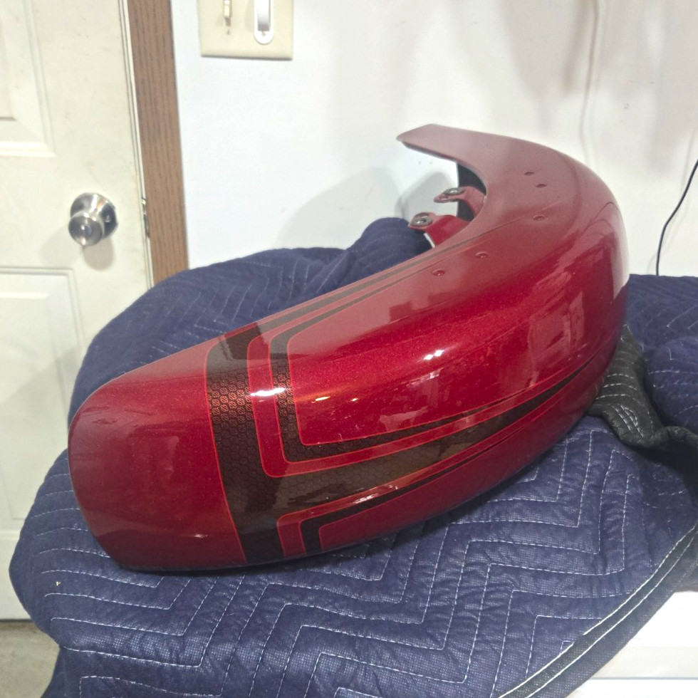 14-23 Harley Touring Front Fender Billard Red 14-23 Harley Touring Front Fender Billard Red