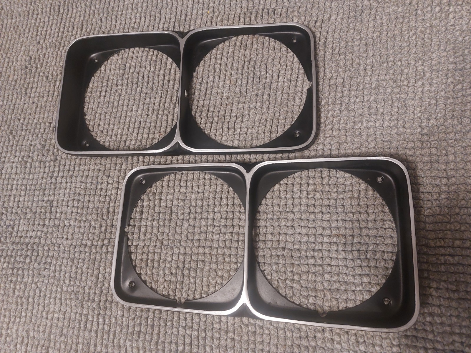 1971 1972 Oldsmobile Cutlass 442 Original Headlight Headlamp Trim Bezels. Pair 1971 1972 Oldsmobile Cutlass 442 Original Headlight Headlamp Trim Bezels. Pair