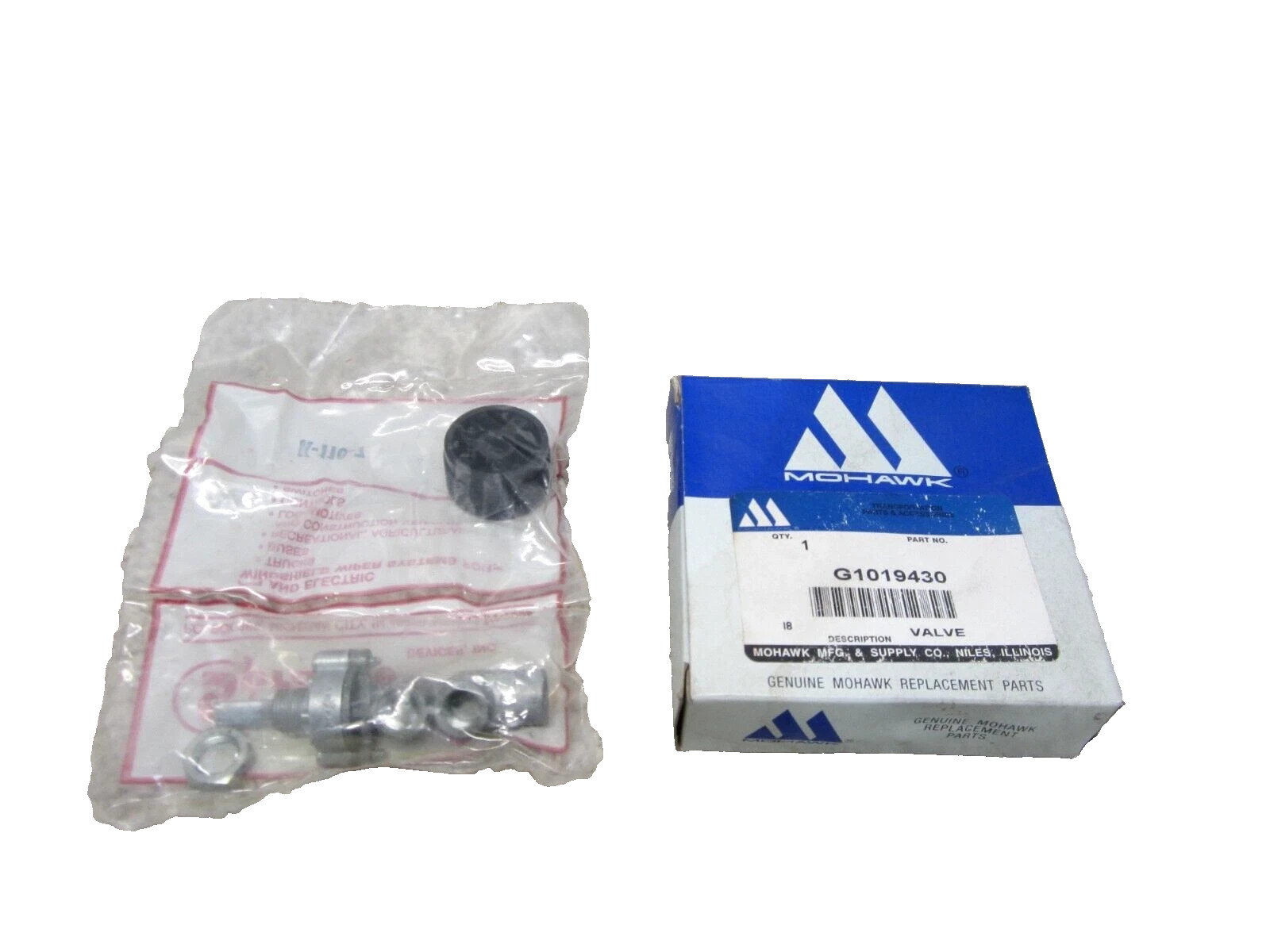 COMMERCIAL / HEAVY DUTY TRUCK NEW MOHAWK G1019430 GMC WIPER VALVE & KNOB #3F-9 COMMERCIAL / HEAVY DUTY TRUCK NEW MOHAWK G1019430 GMC WIPER VALVE & KNOB #3F-9