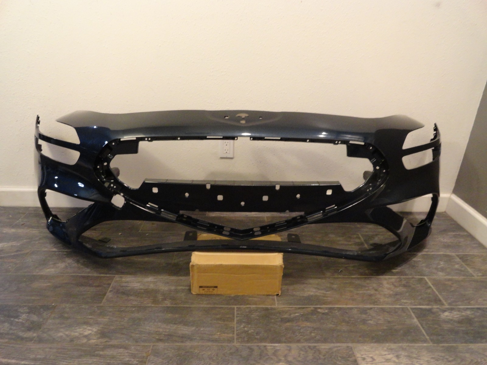 2022 - 2026 Genesis G70 OEM Front Bumper Cover 86511G9500 2022 - 2026 Genesis G70 OEM Front Bumper Cover 86511G9500