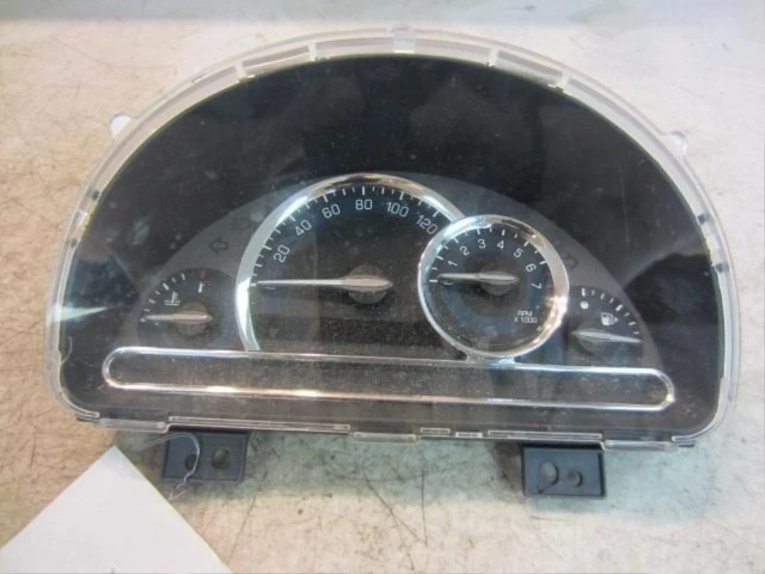2008-2011 Chevrolet HHR Speedometer Tachometer Instrument Gauge Cluster OEM