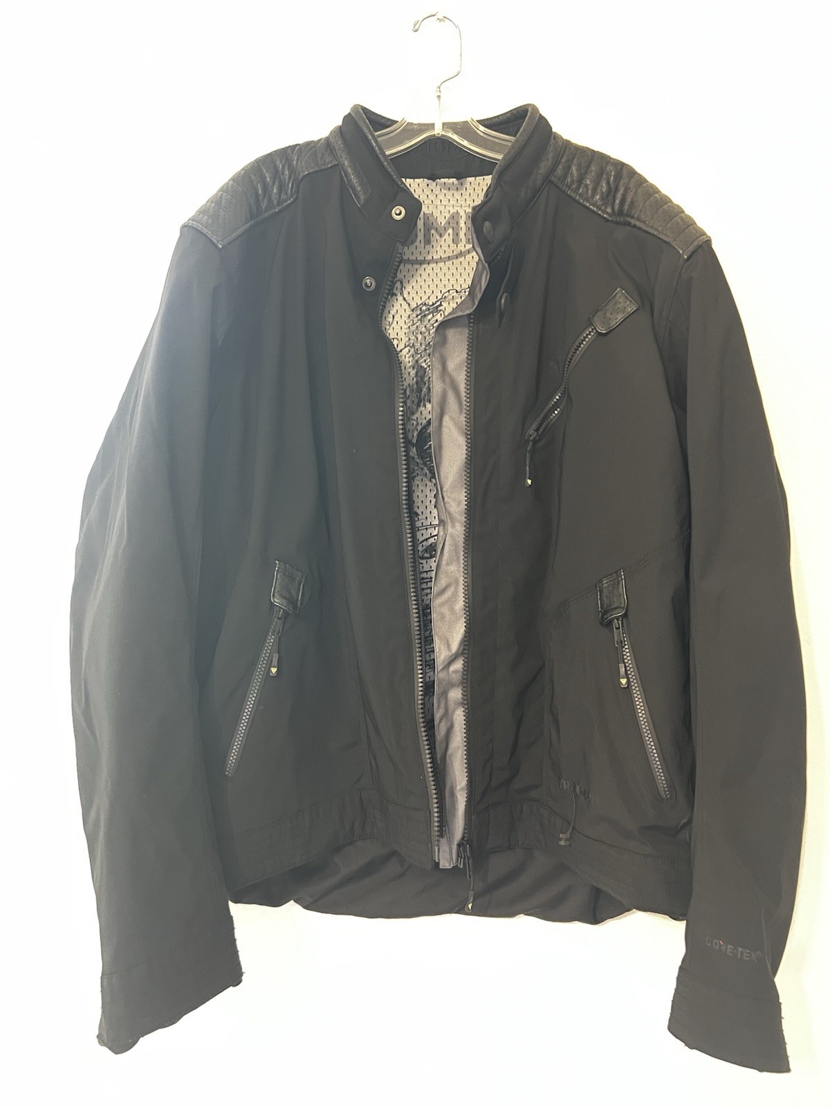 Triumph Hoxton GORE-TEX Motorcycle Jacket With Armor