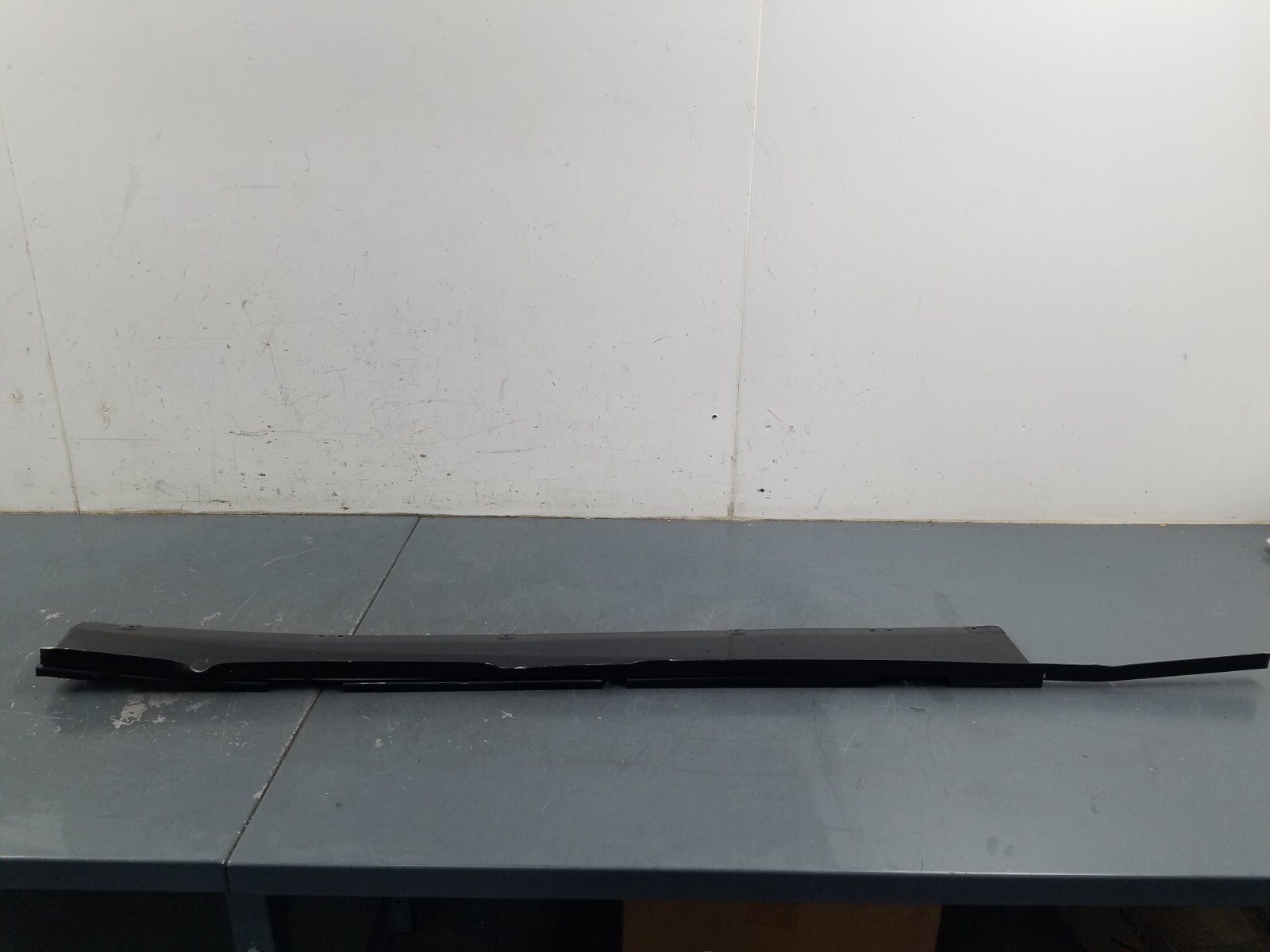 2006 01 - 06 Lamborghini Murcielago Left Side Rocker Bottom Panel #2031  X8