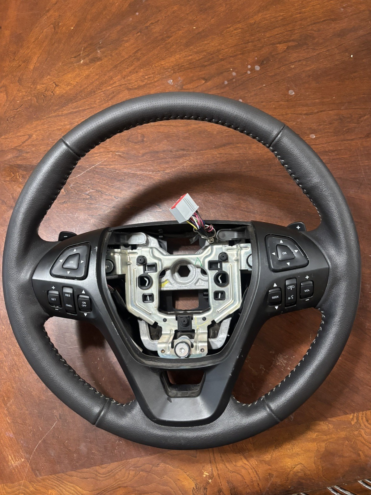 12-19 FORD FLEX LEATHER STEERING WHEEL AUDIO CRUISE CONTROL OEM with back paddle