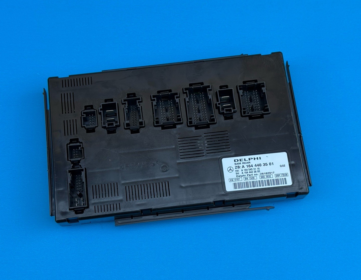 2006-2013 Mercedes W164 ML350 R350 ML55 Rear SAM Module Control Unit Signal OEM