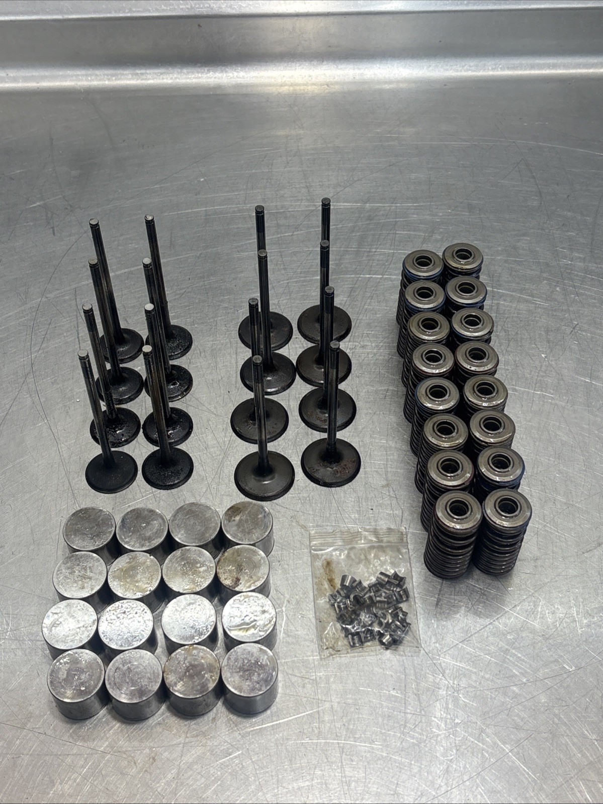 OEM Kawasaki STX-12F/STX-15F Ultra 250-260 Intake and Exhaust Valve Set OEM Kawasaki STX-12F/STX-15F Ultra 250-260 Intake and Exhaust Valve Set