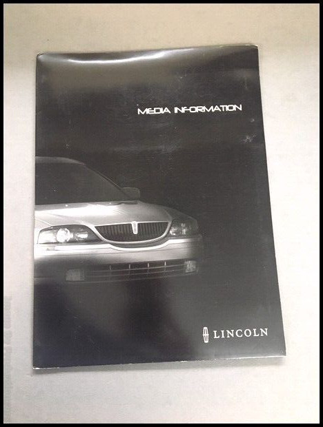 2000 Lincoln Town Car Cartier L and LS Concept Media Press Brochure Folder