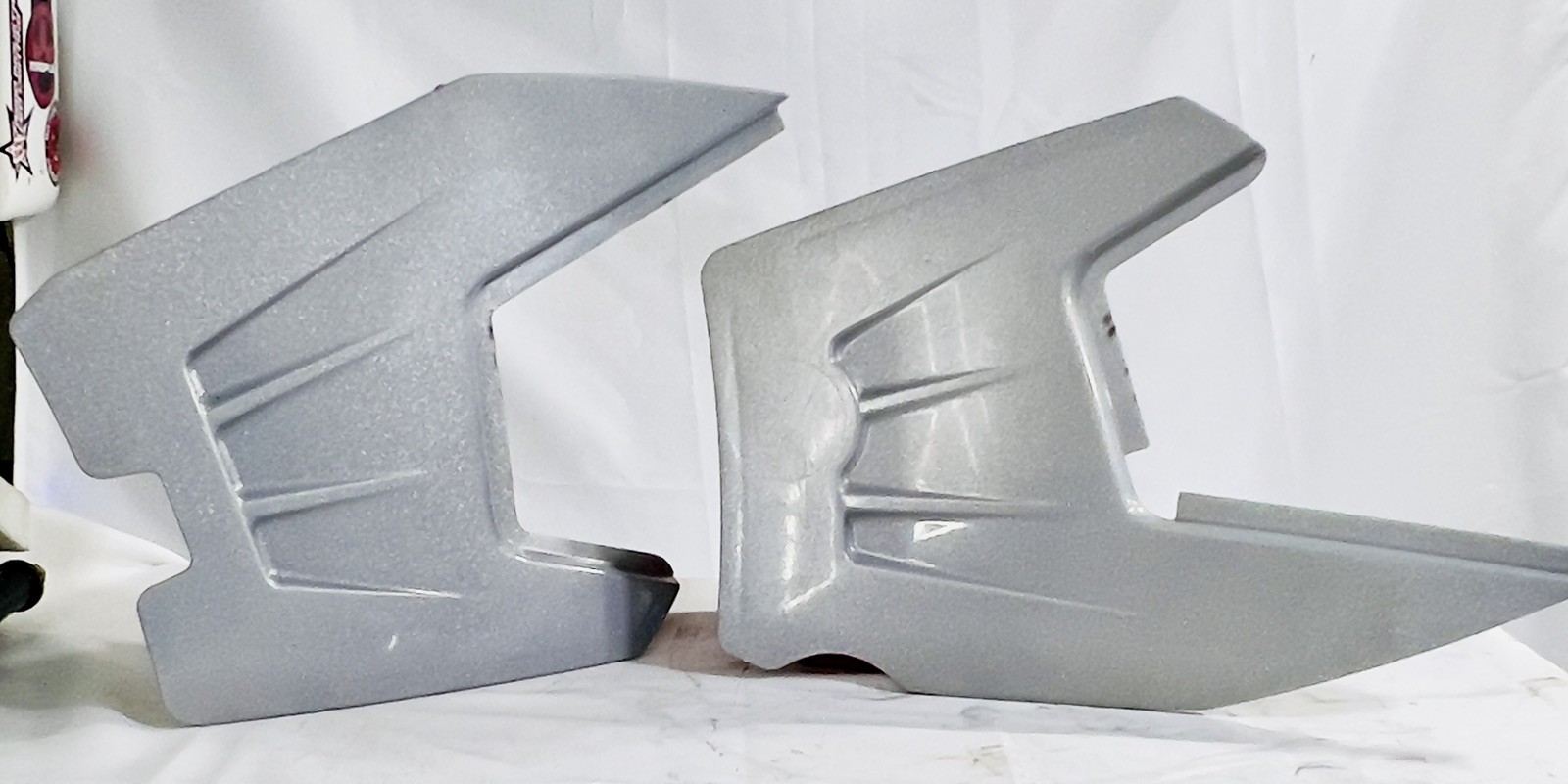 Polaris OEM Panel/Foil Assembly, Right,& Left Silver Venom Metallic EXCELLENT Polaris OEM Panel/Foil Assembly, Right,& Left Silver Venom Metallic EXCELLENT