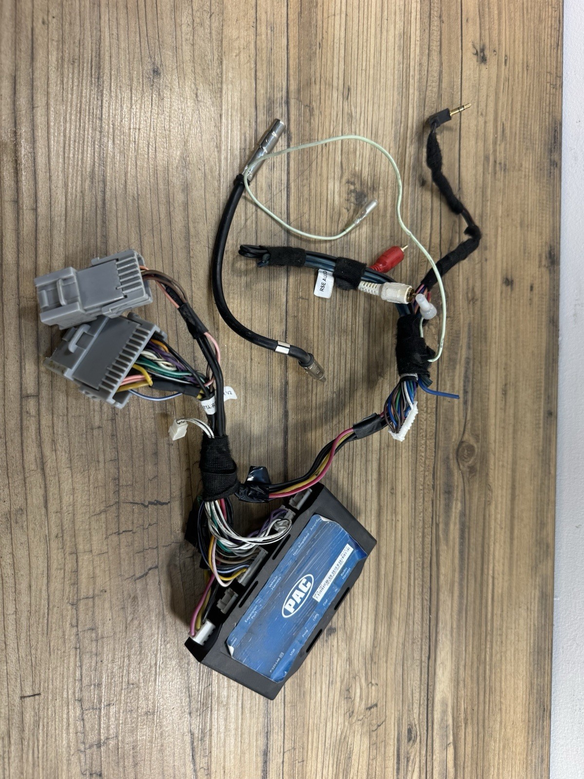 PAC GM1A-RST RadioPRO Advance Installation Adapter Interface GM Onstar C28