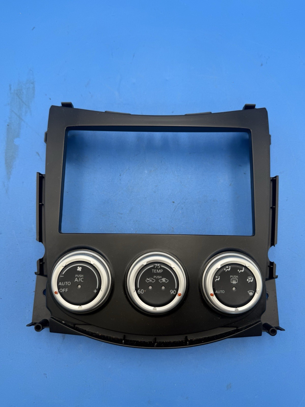 2009-2020 Nissan 370z Climate Control W/ Trim 27500-1EA0A OEM