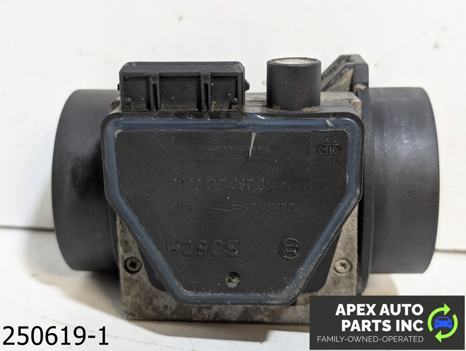 OEM 1984-1989 Volvo 740 2.3L MAF Mass Air Flow Sensor Meter OEM 1984-1989 Volvo 740 2.3L MAF Mass Air Flow Sensor Meter