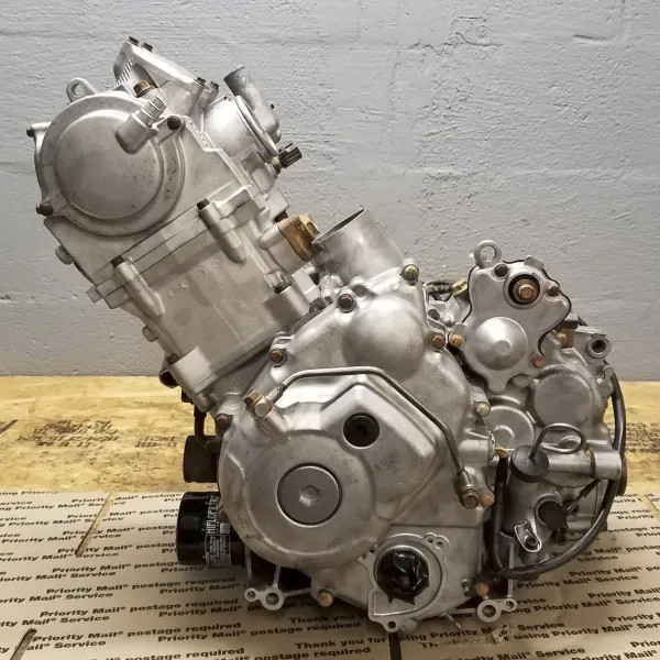 Yamaha grizzly 550 (2009-2014)   LOW MILES -1289 mil on motor