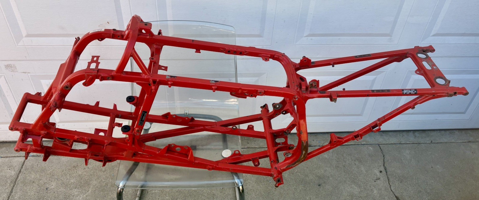 1988 88 OEM HONDA TRX250R TRX 250R MAIN FRAME CHASSIS STRAIGHT BOS 50100-HB9-305