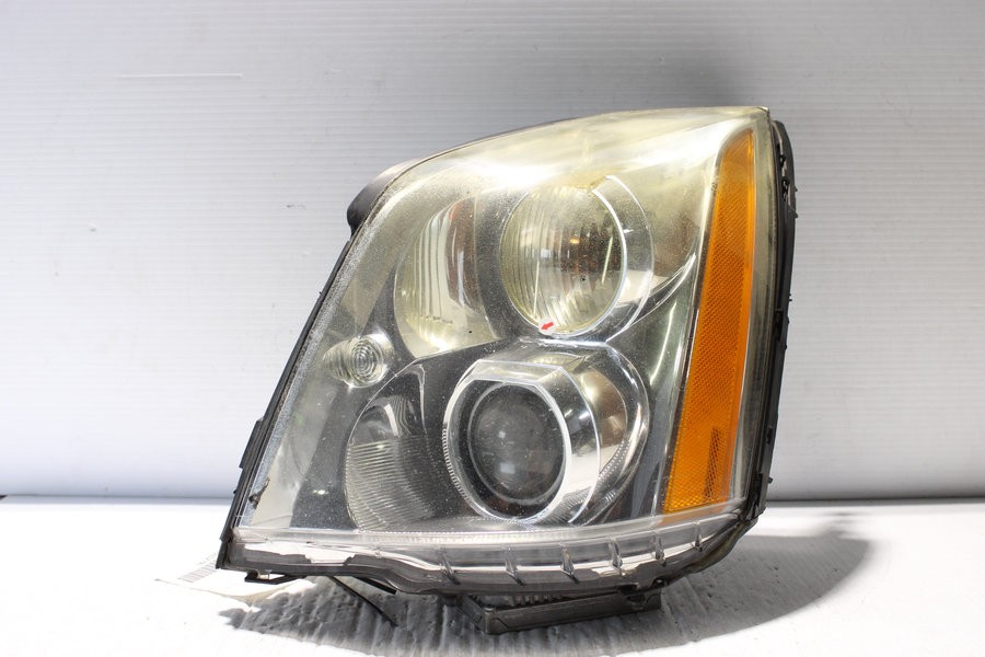 2006-2011 Cadillac DTS HID Left Side Headlight Assembly OEM 15775393