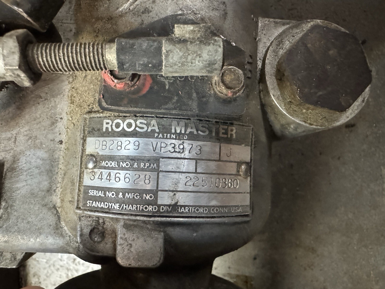 Roosa Master Diesel Injection Fuel Pump DB2829 VP3973 J 3512037 22510360 SKU D