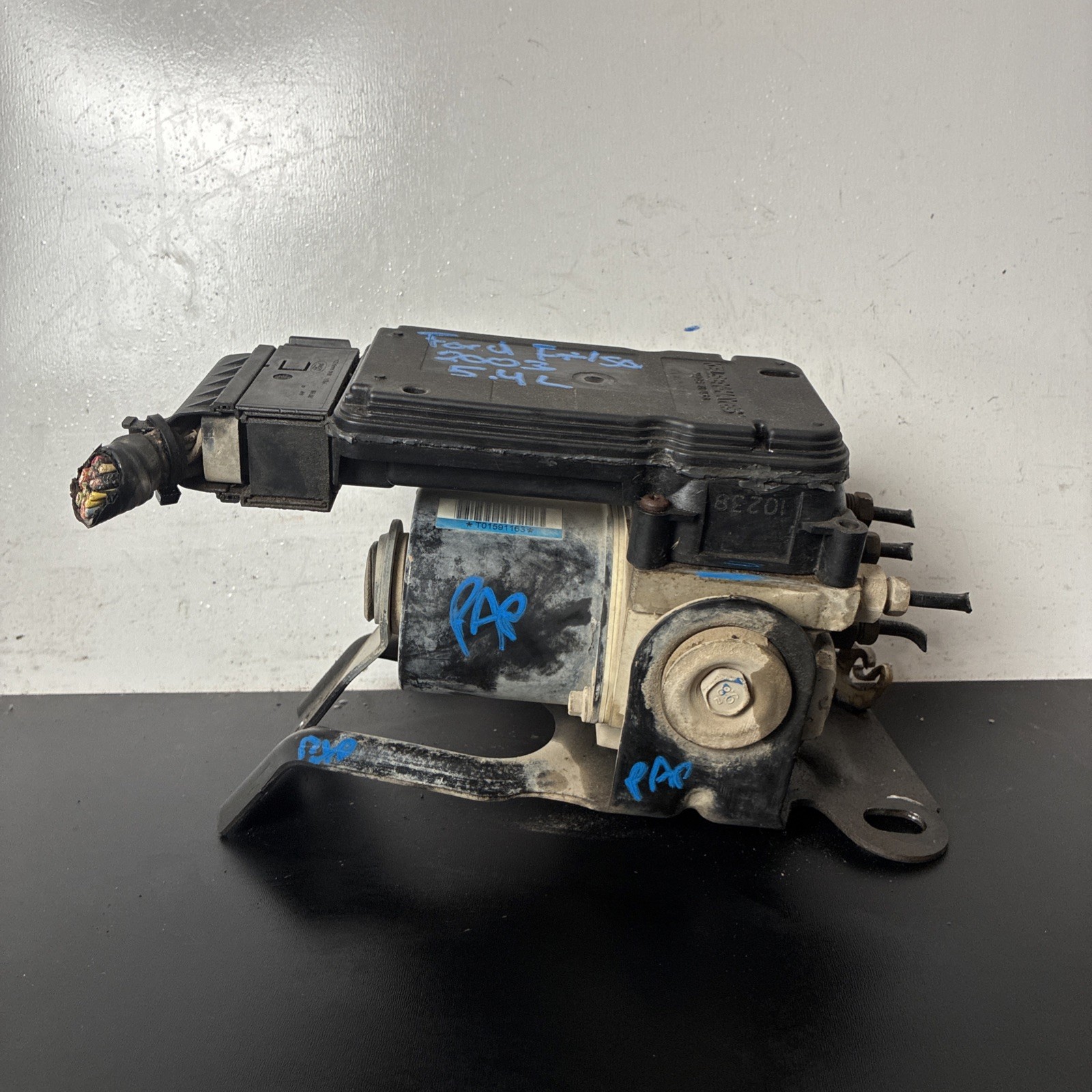 ✅ 2000-2004 Ford F150 F-150 ABS Anti-Lock Brake Pump Assembly OEM 1L34-2C346-AA