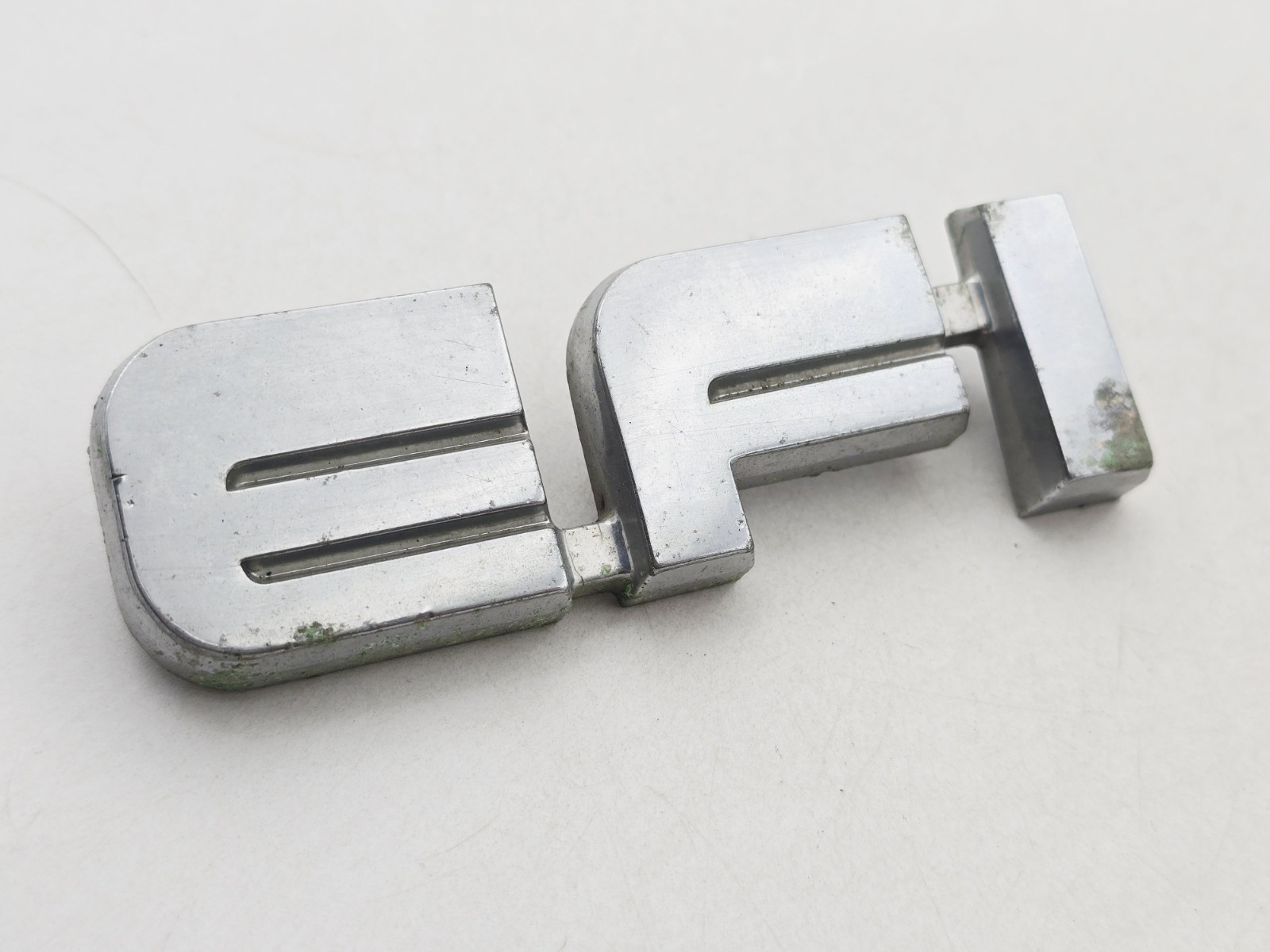 1987-1991 FORD F-150 F-250 F-350 EFI LOGO BADGE SIGN FRONT BADGE EMBLEM OEM