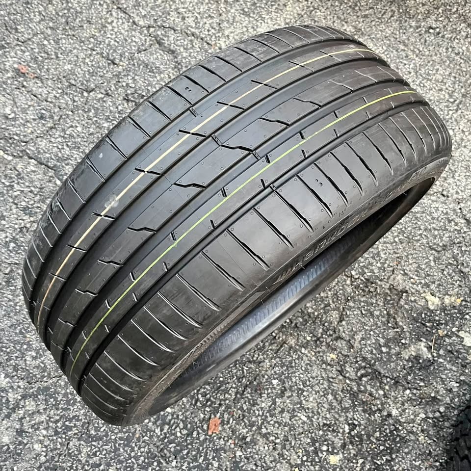 HANKOOK ION EVO (IK01) FOAM BSW P 265 35 21 101Y XL UHP TIRE