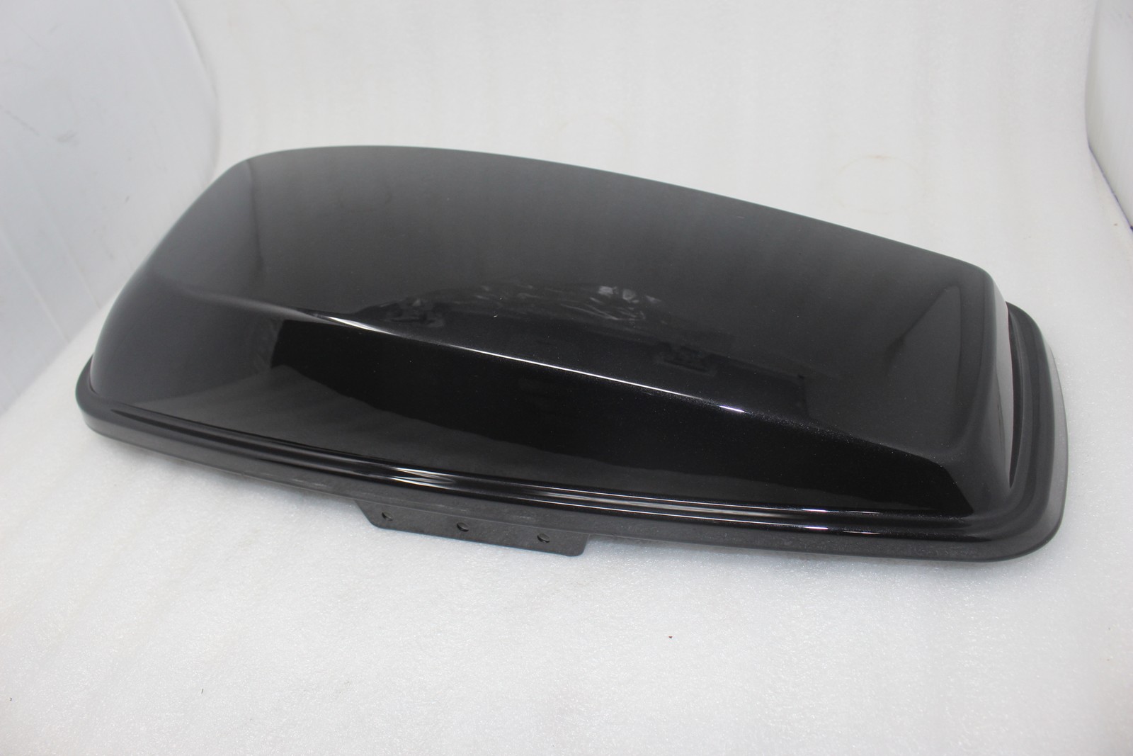 90200826ESC NEW OEM 2014-2023 HARLEY-DAVIDSON BLACK JACK METALLIC SPEAKER LID RH