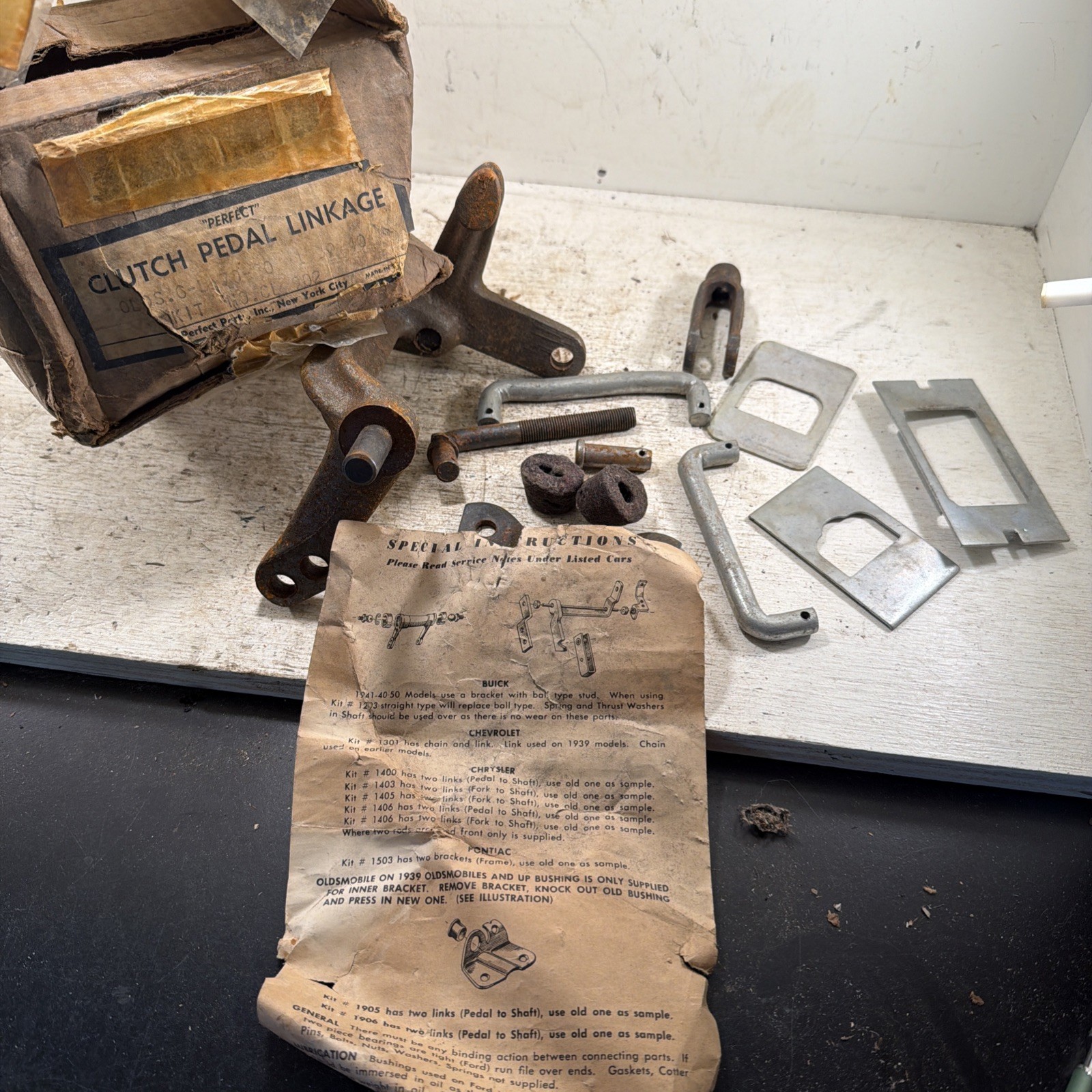 NOS Perfect Olds GL7030 Clutch Pedal Linkage Kit NOS Perfect Olds GL7030 Clutch Pedal Linkage Kit