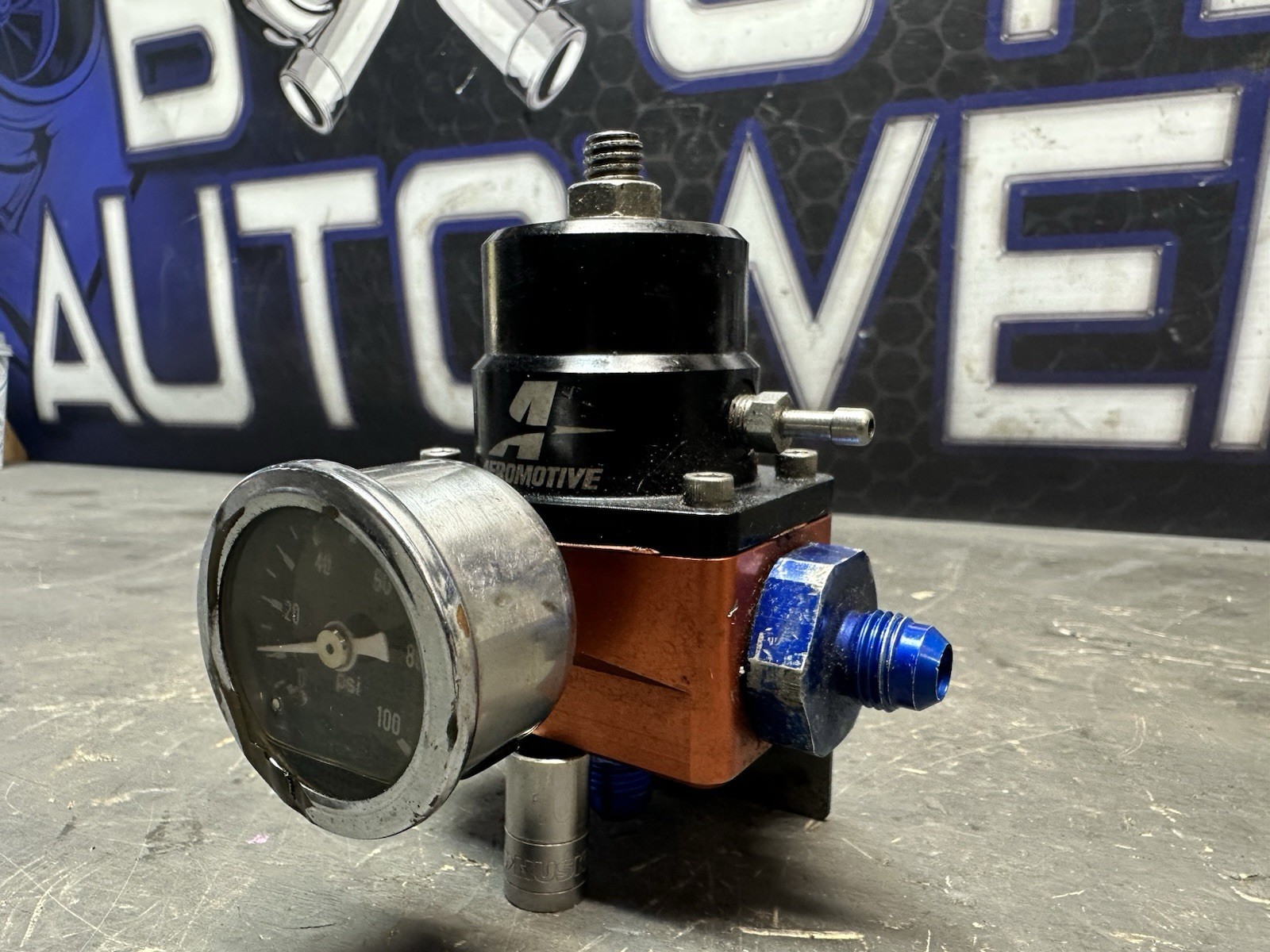 Aeromotive for A1000 Injected Bypass Adjustable EFI Regulator Pre Owned